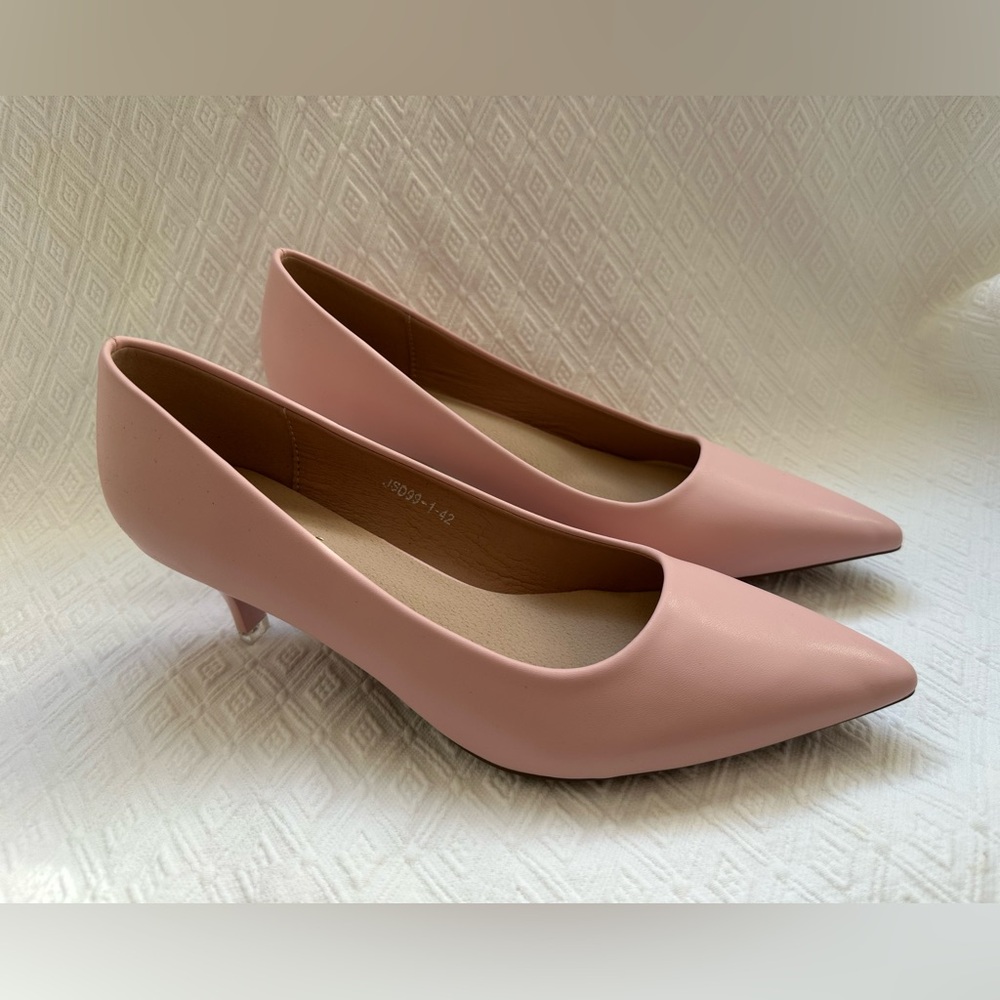 Chic Pink Heels - Picture 6 of 16